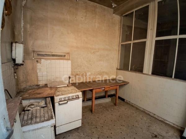 TONNERRE (89700) — Immeuble mixte 145 m² à rénover — Idéal Investisseur / Déficit Foncier