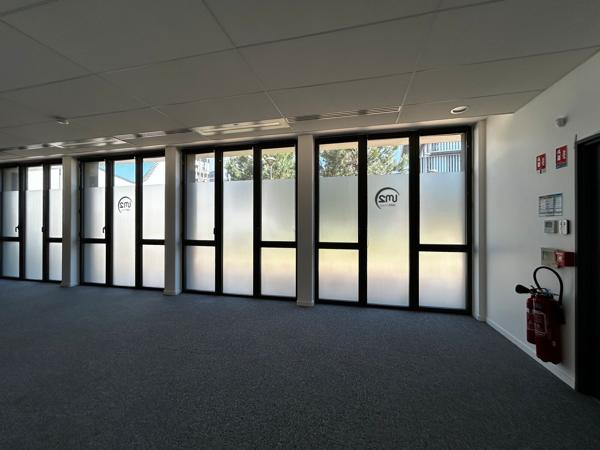 Bureaux à louer 515 m² avec terrasse privative quartier Berges du Lac
