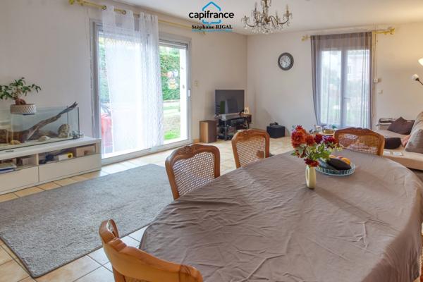 Maison à vendre 5 pièces VILLENEUVE SUR LOT (47) Maison plain-pied de 104 m2 sur terrain de 571m2 clos