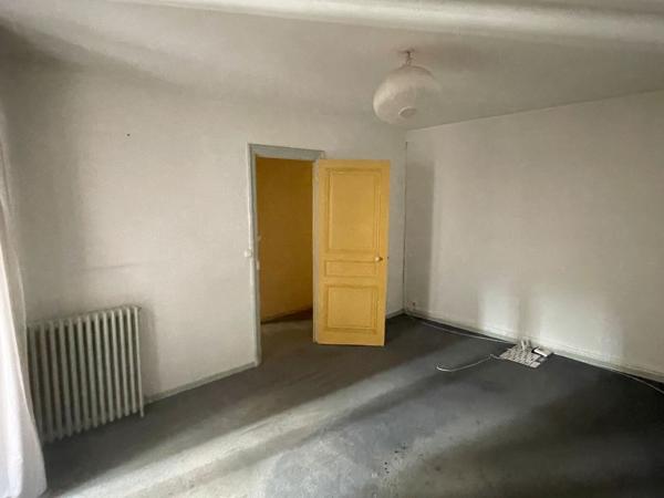 Béziers Hypercentre - Bureaux 157 m² en immeuble Haussmannien - Disponibilité immédiate - Allées Paul Riquet