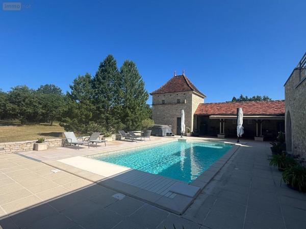 Maison à vendre à Villeneuve dans l'Aveyron (12260), ref : MAIS90