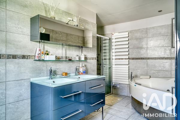 Maison à vendre 7 pièces 184 m² Breuillet