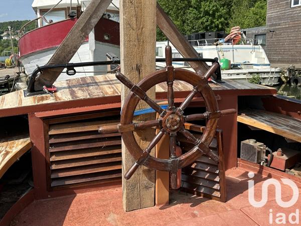 Péniche 4 pièces de 30 m² à Limay (78520)