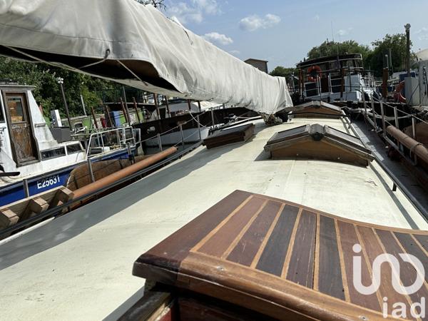 Péniche 4 pièces de 30 m² à Limay (78520)