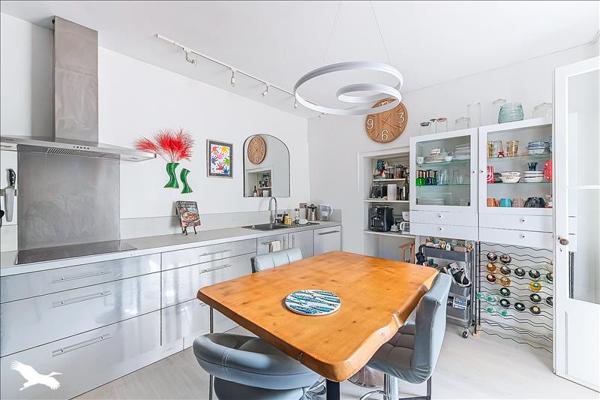 Maison à vendre |  Bordeaux |  6 pièces | 169 m²