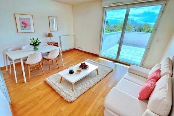 A LOUER - NANTES BOTTIERE-CHENAIE -T3 RECENT de 55.65 m² avec TERRASSE et PARKING