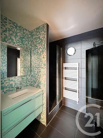 Appartement F5 à vendre  6 pièces - 147,93 m2 CLERMONT FERRAND - 63