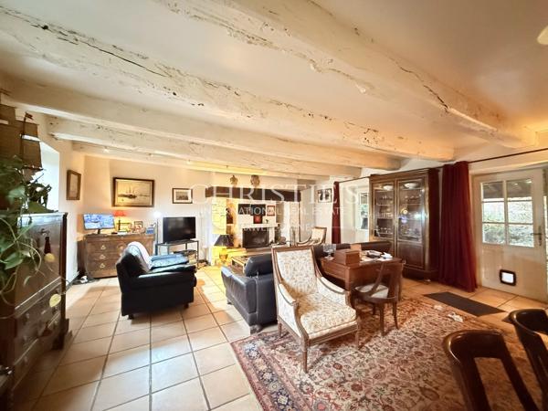 Domaine privé de 21,4 ha avec golf 9 trous, lacs & potentiel résidentiel