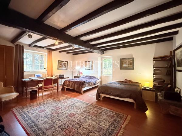 Domaine privé de 21,4 ha avec golf 9 trous, lacs & potentiel résidentiel