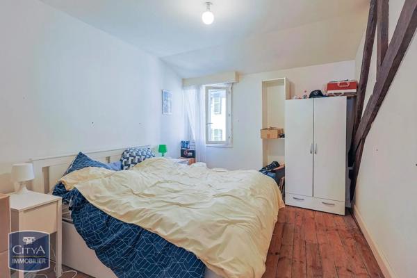 Immeuble à vendre 247m²