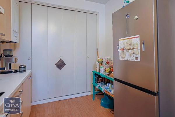 Immeuble à vendre 247m²