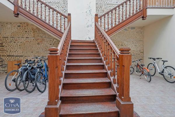 Immeuble à vendre 247m²