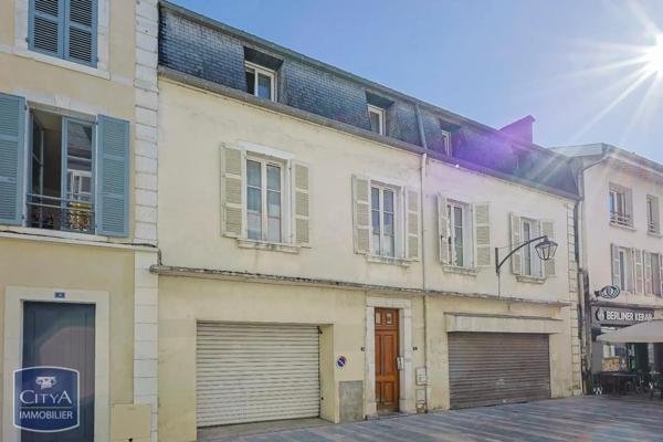 Immeuble à vendre 247m²