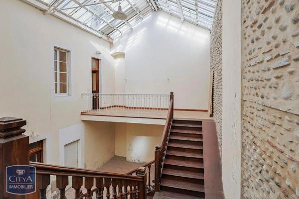 Immeuble à vendre 247m²