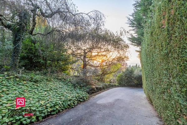 Véritable Coup de Coeur sur les Hauteurs de Cranves-Sales