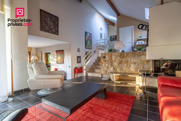 Véritable Coup de Coeur sur les Hauteurs de Cranves-Sales