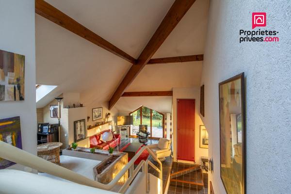 Véritable Coup de Coeur sur les Hauteurs de Cranves-Sales