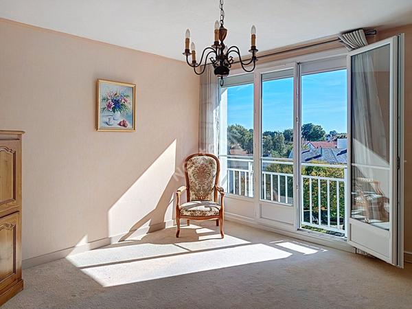 À vendre : Appartement 4 pièces avec cave à Rezé secteur Château - Référence 5023P