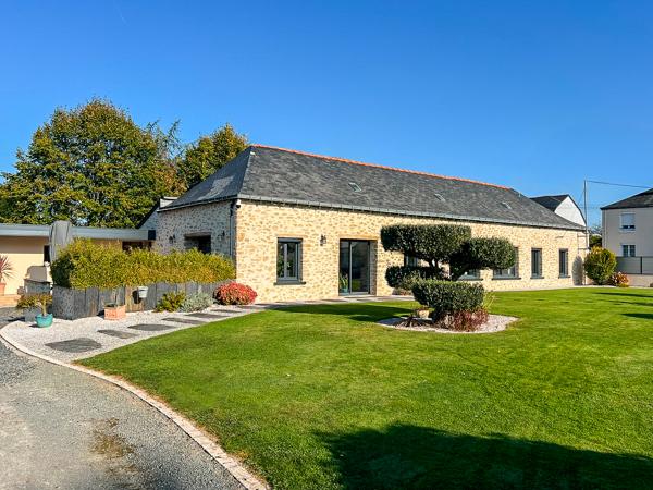 À vendre, Belle longère familiale à Feneu, à 15 minutes d'Angers