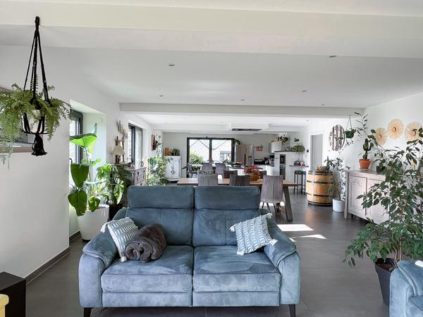 À vendre, Belle longère familiale à Feneu, à 15 minutes d'Angers