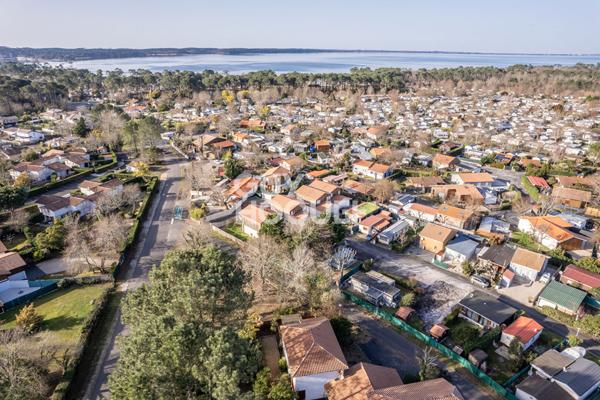 Maison familiale à deux pas du lac de Biscarrosse ? Un air de vacances toute l'année
