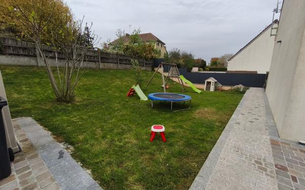 Maison à vendre    4 pièces • 92,15 m2 Maffliers