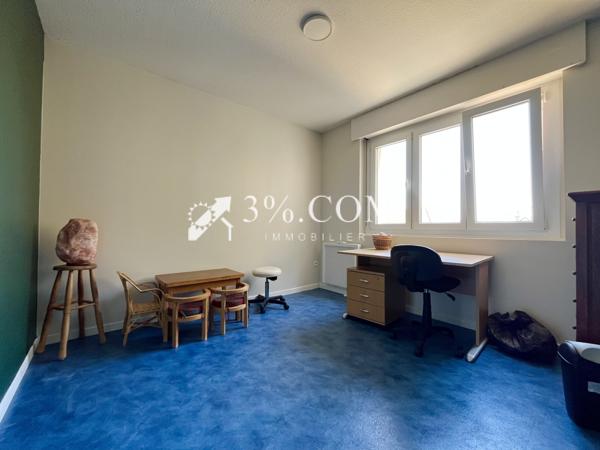 Appartement
                                                                                                                                                                                                                                                                                                                        4 pièce(s)                                                                                                                                                                                                          3 chambre(s)                                                                                                                                                                                                          103.53  m²
