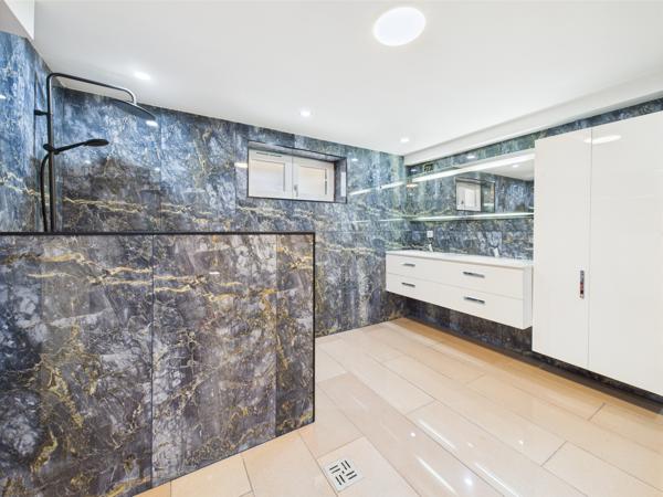 Maison 9 pièces - 255 m² Bien prestige