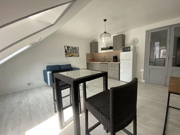 Location Appartement 2 pièces 30 m2 à Villers-Cotterêts