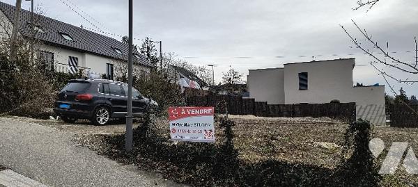 Sur les Hauteurs, terrain à bâtir de 5,73 ares au cœur de Brunstatt (68).