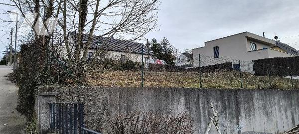 Sur les Hauteurs, terrain à bâtir de 5,73 ares au cœur de Brunstatt (68).