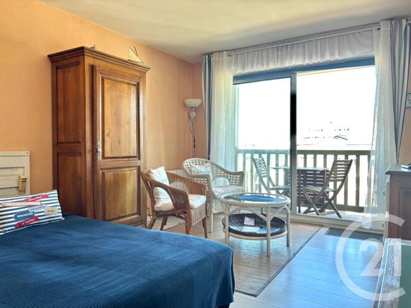 Appartement Studio à vendre  1 pièce - 29,57 m 2   DEAUVILLE  - 14