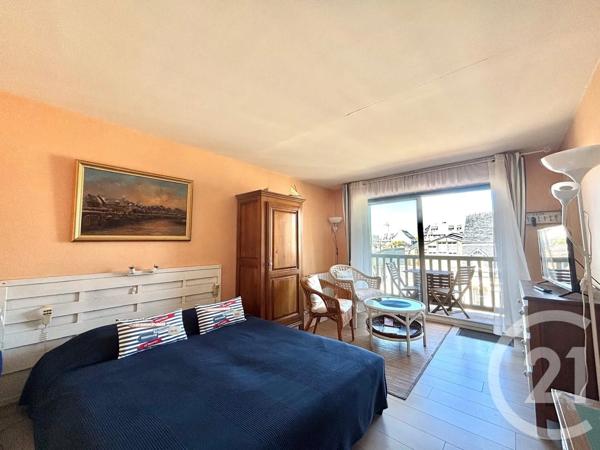 Appartement Studio à vendre  1 pièce - 29,57 m 2   DEAUVILLE  - 14