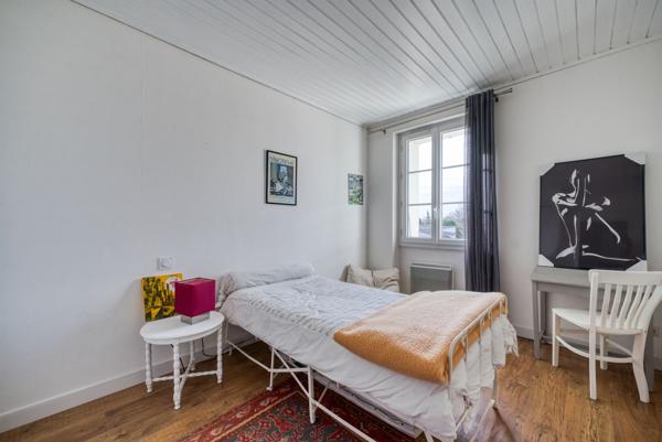 Charentaise rénovée dans un village de Dolus