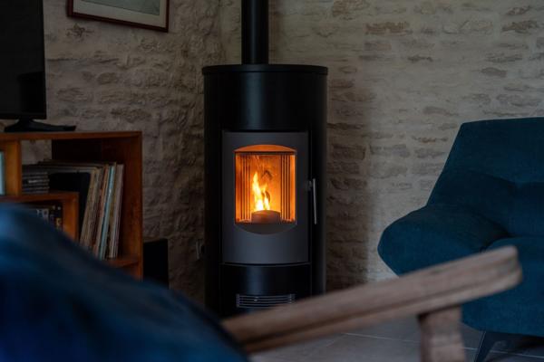 Charentaise rénovée dans un village de Dolus