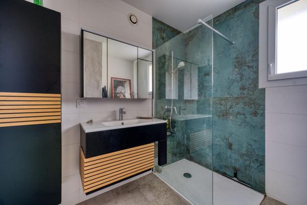 Charentaise rénovée dans un village de Dolus