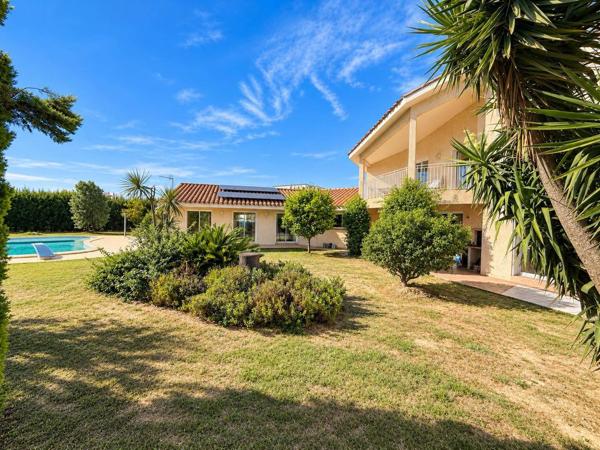 Maison spacieuse de 280 m² sur parcelle de 1760 m² à Villelongue-de-la-Salanque