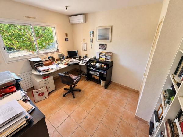 Maison spacieuse de 280 m² sur parcelle de 1760 m² à Villelongue-de-la-Salanque