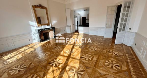 À vendre Appartement 4 pièces 143 m² - Vienne 38200