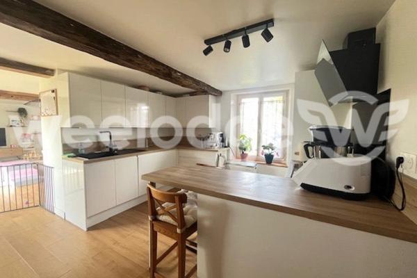 Maison à vendre 5 pièces de 90,4 m² à Forges-les-Eaux