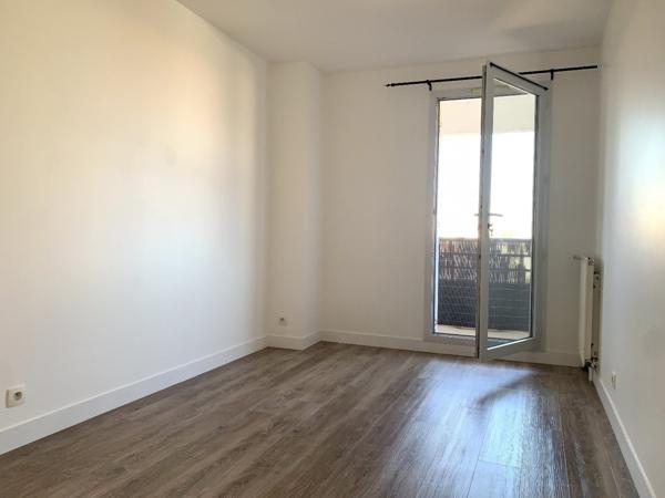 Location appartement La rochelle, 84m² 3 pièces 1 230 avec terrasse