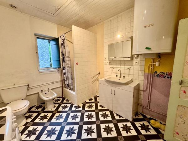 Le charme d’une maison de bourg, le confort du quotidien et la promesse d’un beau projet