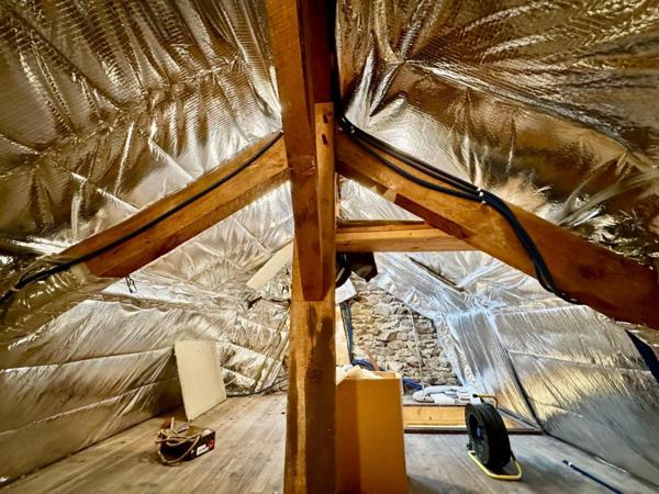 Le charme d’une maison de bourg, le confort du quotidien et la promesse d’un beau projet