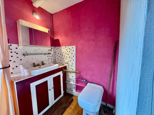 Le charme d’une maison de bourg, le confort du quotidien et la promesse d’un beau projet