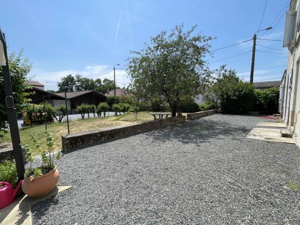 Immeuble 421 200 € Vertou 170 m² DPE E