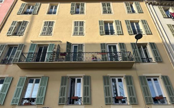 Appartement à vendre    2 pièces • 38,05 m2 Nice