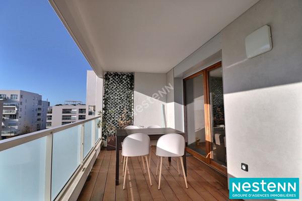 COUP DE COEUR ! Appartement de type 3 de 65.21m² avec garage fermé en sous-sol situé à Villeurbanne La Soie