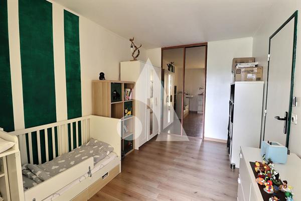 Appartement 4 pièces 90.93 m2