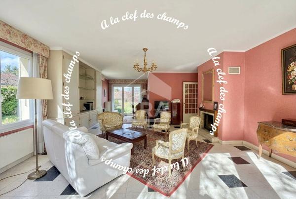 Maison St Remy Les Chevreuse 8 pièce(s) 180 m2