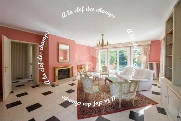Maison St Remy Les Chevreuse 8 pièce(s) 180 m2